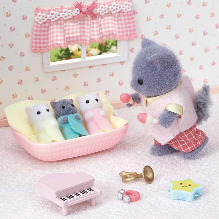 ds13757395_sylvanian_families_perske_kocky_trojcata_v_kosiku_set_3_figurky_v_krabici_2