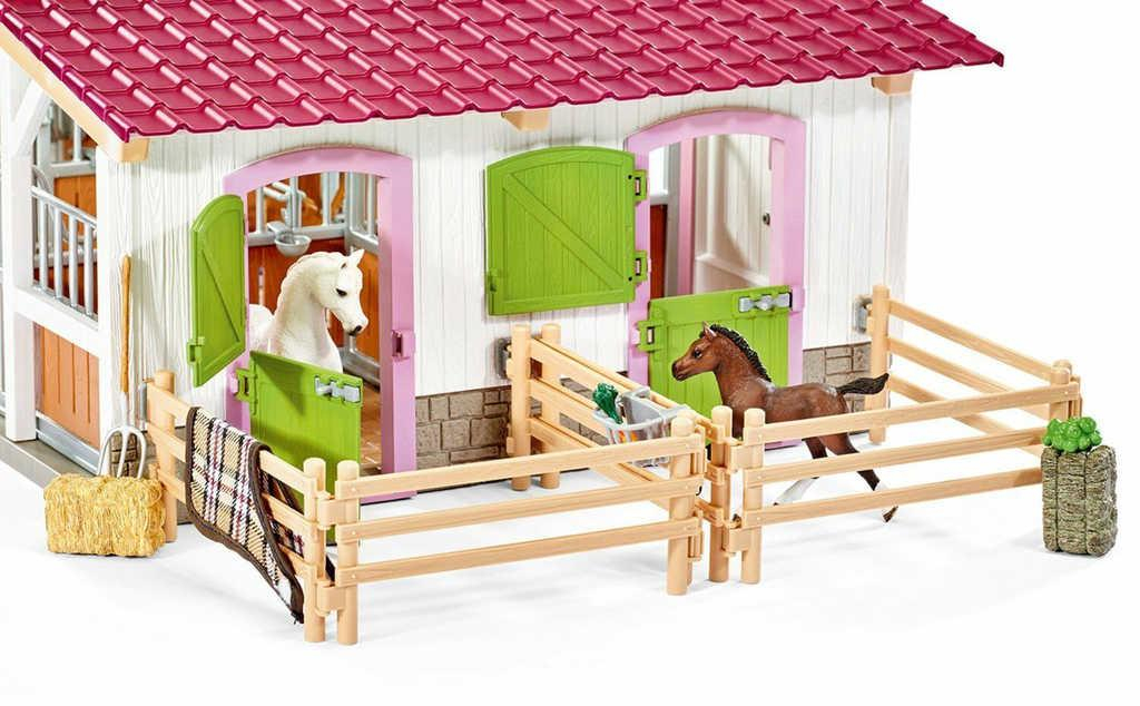 ds33357198_schleich_ranc_velky_herni_set_staj_s_koniky_a_prislusenstvim_plast_2