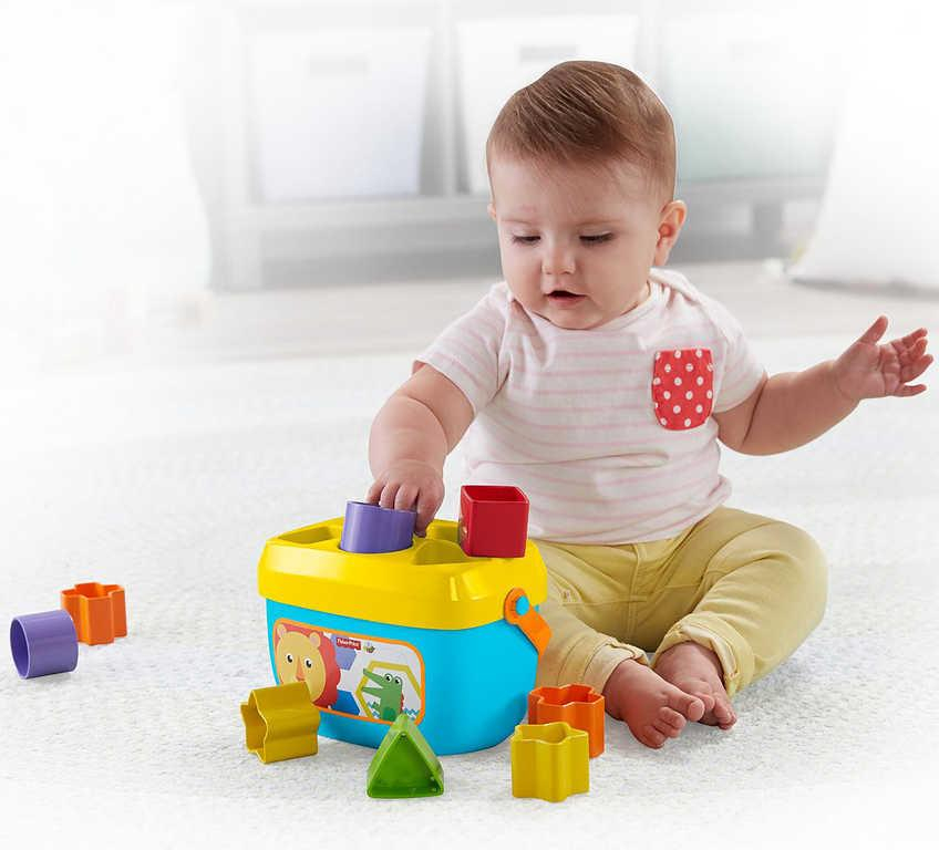ds39318449_fisher_price_baby_moje_prvni_vkladacka_set_kyblik_10_kostek_plast_pro_miminko_1