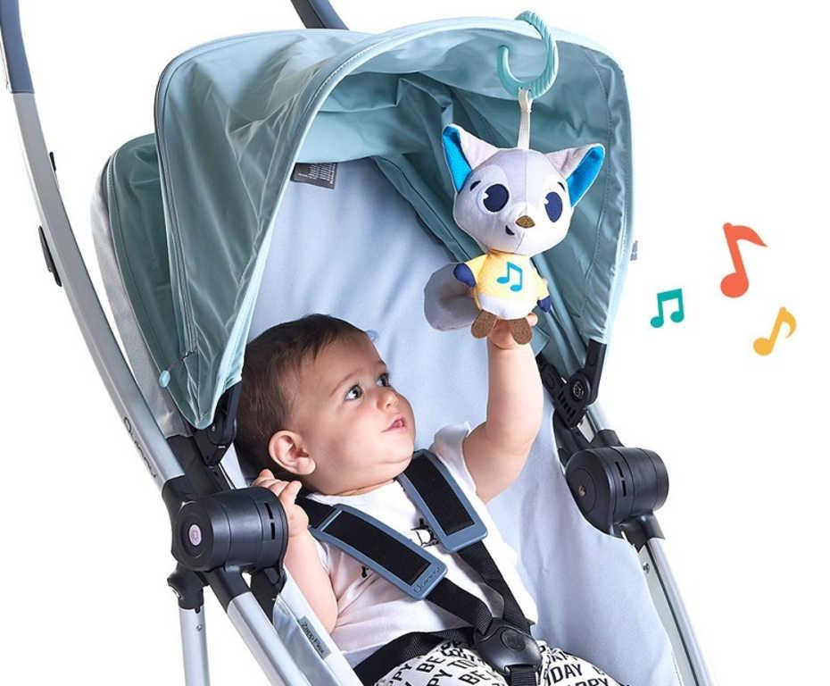 ds51385084_tiny_love_baby_pejsek_husky_rob_zavesny_na_baterie_zvuk_pro_miminko_3