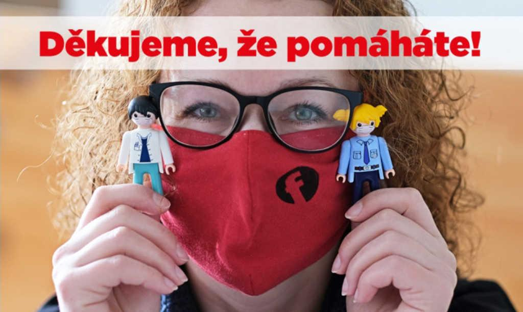 ds74153158_efko_igracek_s_rouskou_figurka_doktor_pomahej_s_igrackem_limitovana_edice_4