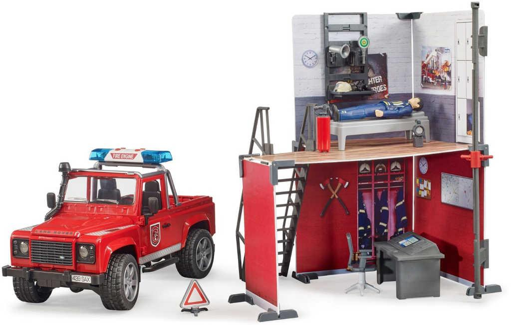 BRUDER 62701 Hasičská stanice set s autem a figurkou na baterie Světlo Zvuk