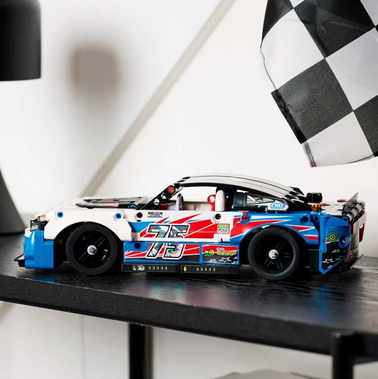 ds97383353_lego_technic_auto_nascar_next_gen_chevrolet_camaro_zl1_42153_stavebnice_5